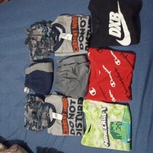 BUNDLE of Boys Clothes Size 5/5T